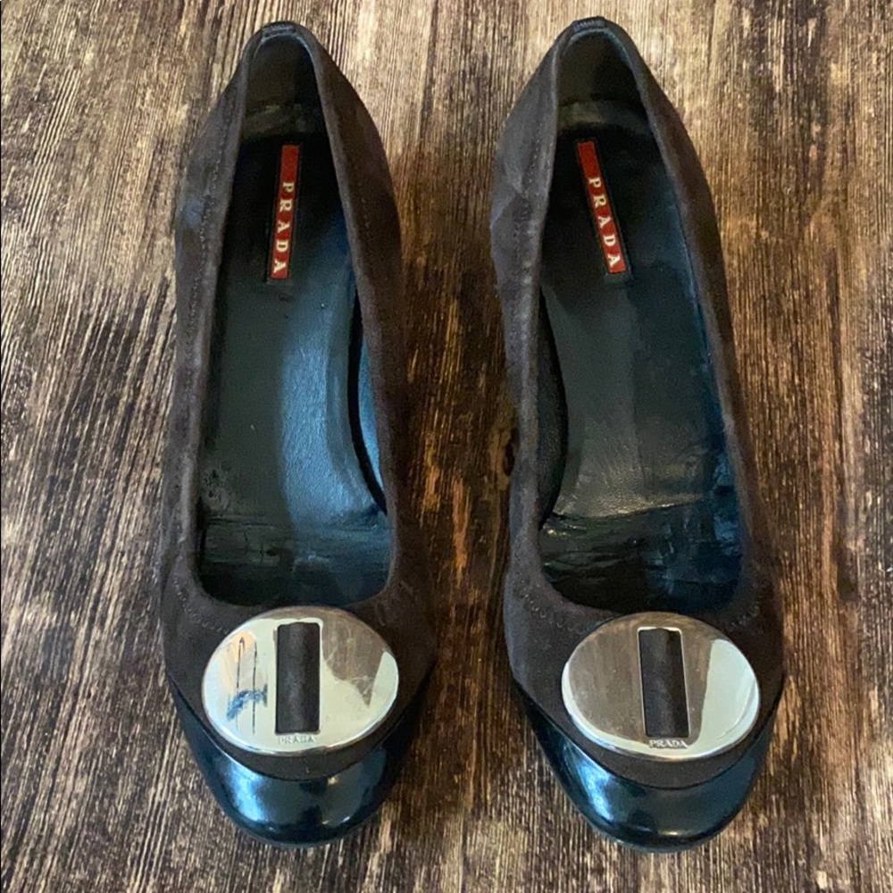 Prada suede brown kitten heel size 38